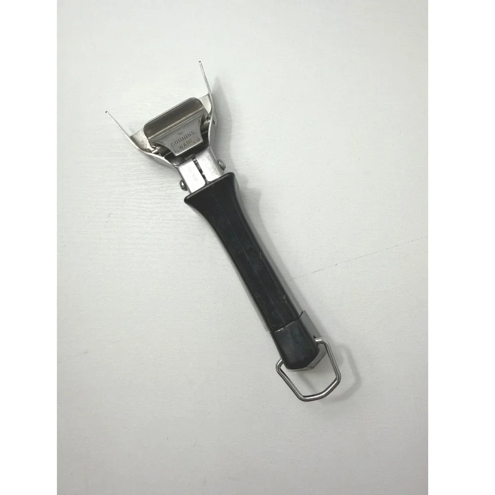 Corning Ware Detachable Handle